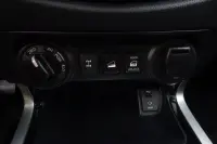 Nissan Navara Double Cab 2.3 140kW thumbnail