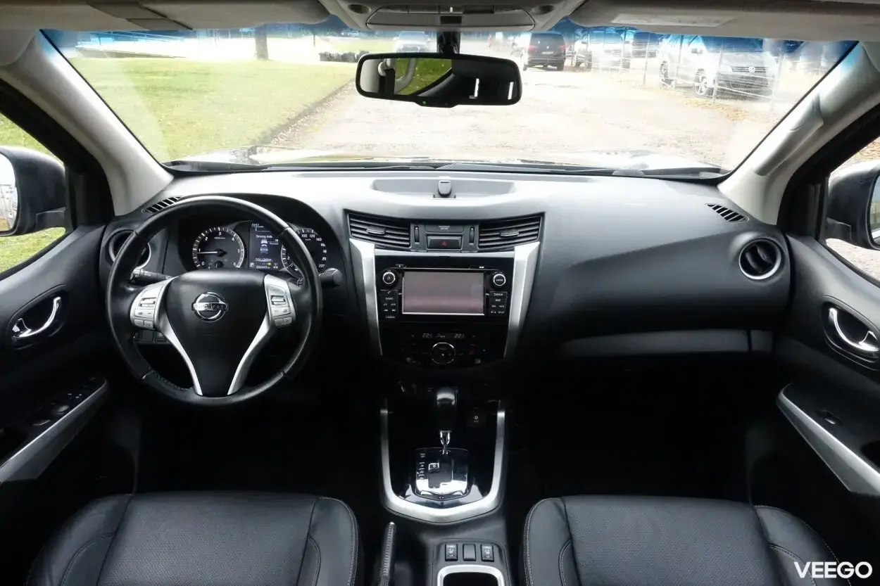 Nissan Navara Double Cab 2.3 140kW