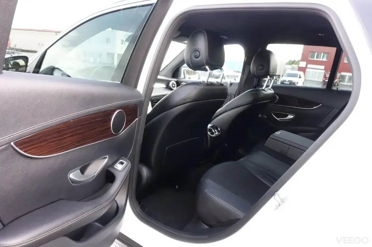 Mercedes-Benz GLC 350 E 4MATIC 2.0 155kW