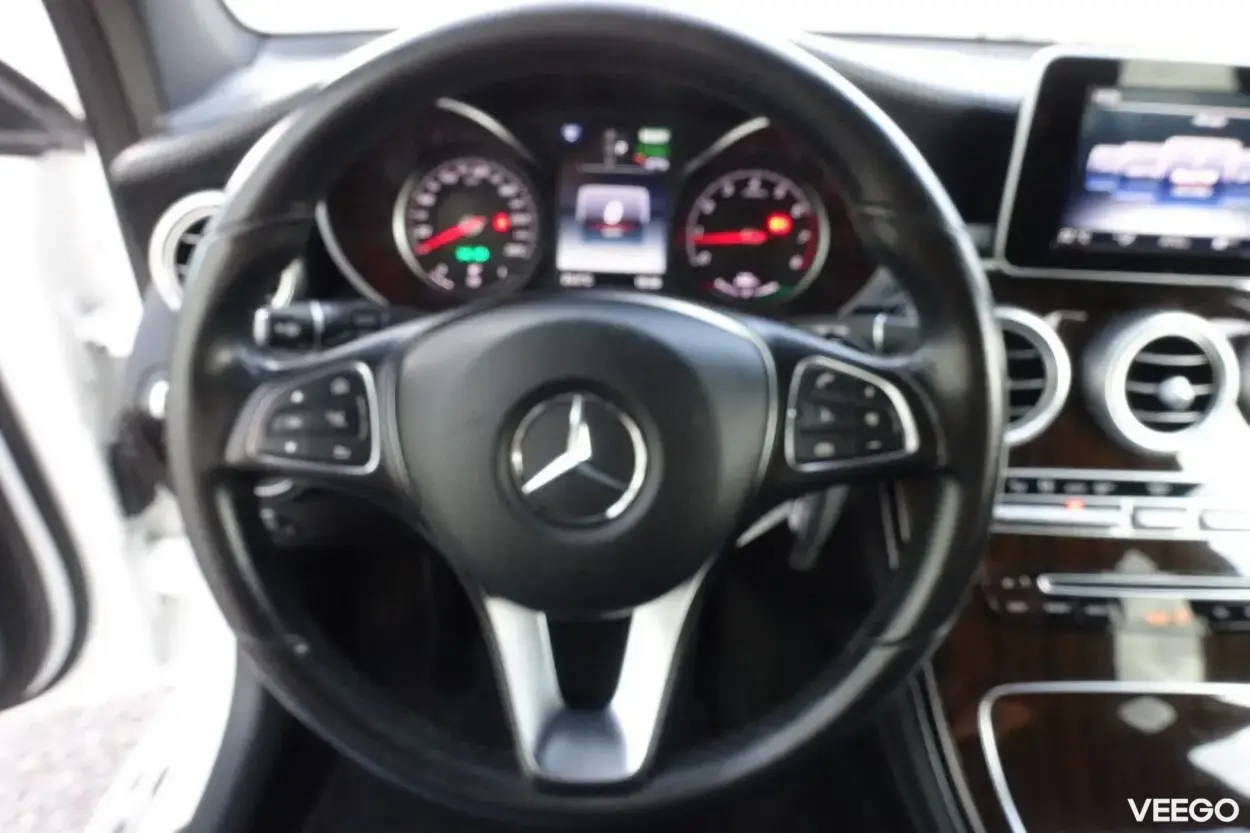 Mercedes-Benz GLC 350 E 4MATIC 2.0 155kW