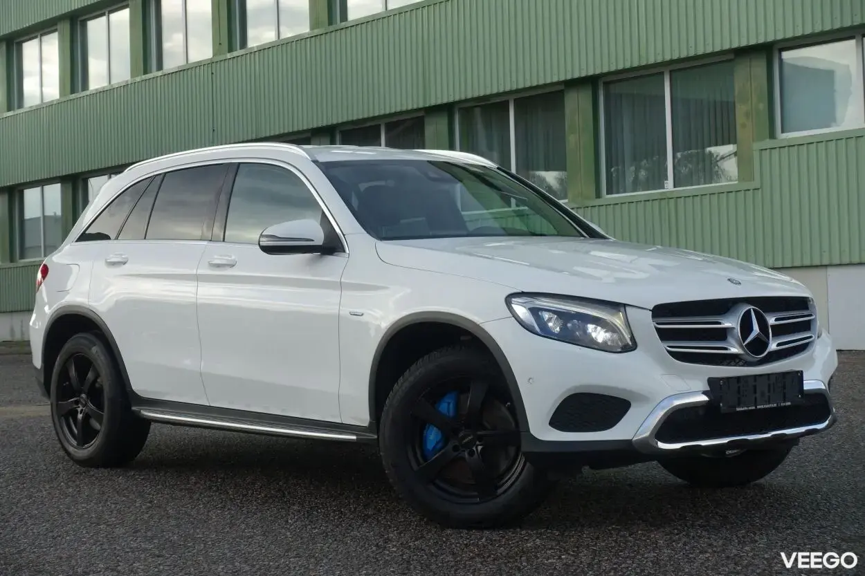 Mercedes-Benz GLC 350 E 4MATIC 2.0 155kW