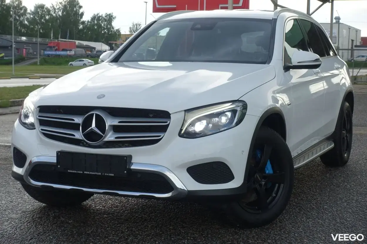 Mercedes-Benz GLC 350 E 4MATIC 2.0 155kW