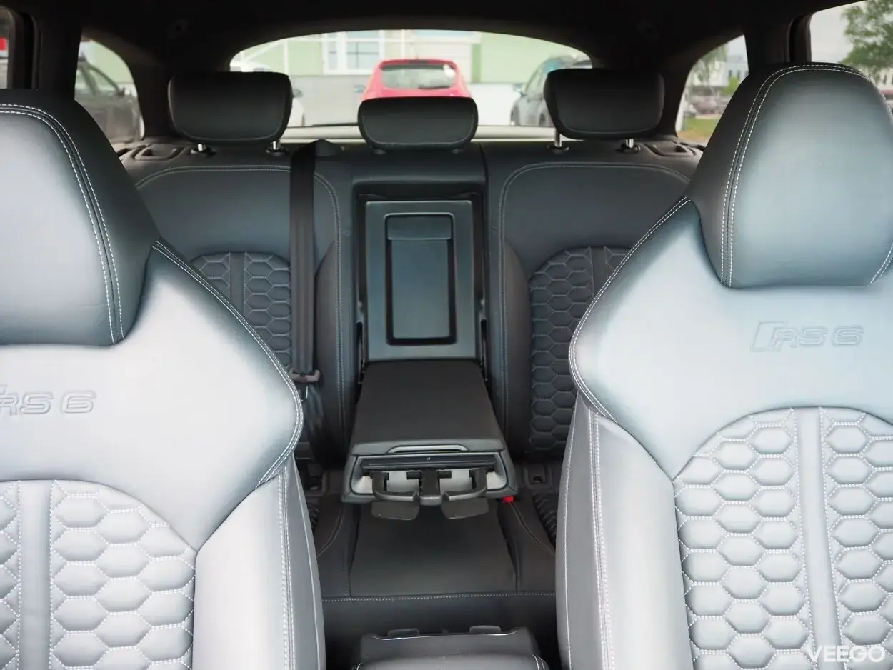 Audi RS 6 Avant Quattro 4.0 412kW