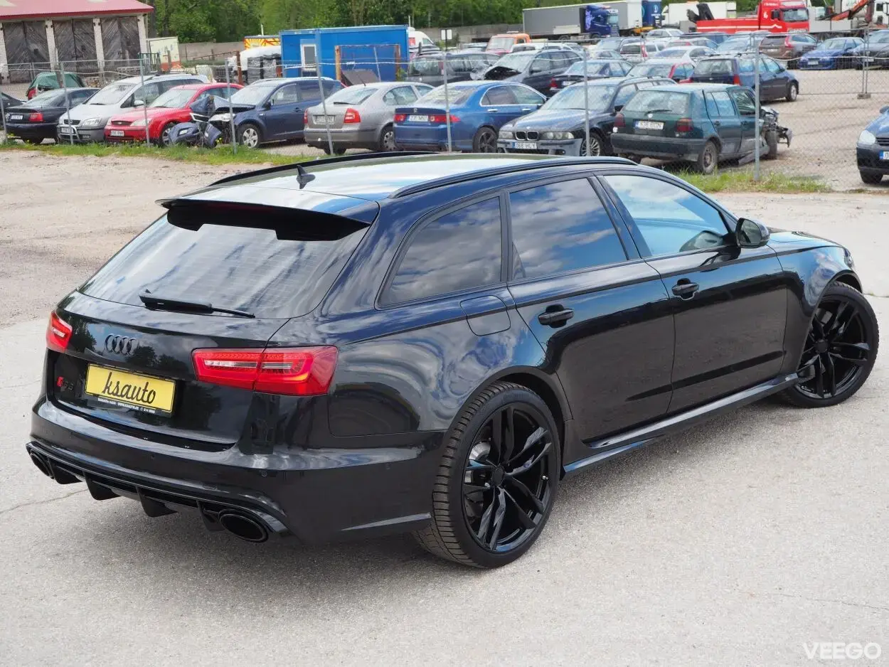 Audi RS 6 Avant Quattro 4.0 412kW