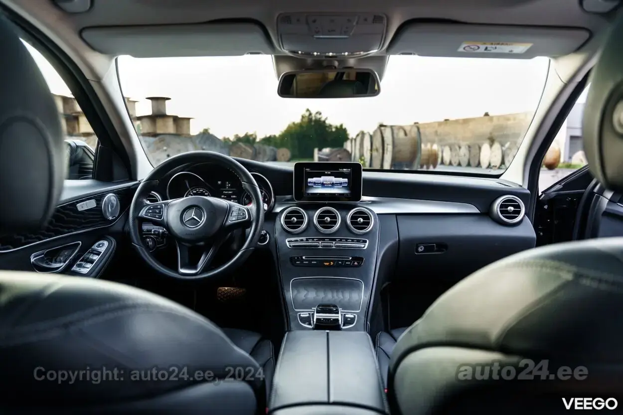 Mercedes-Benz C250 2.1 150kW