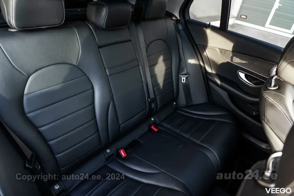 Mercedes-Benz C250 2.1 150kW