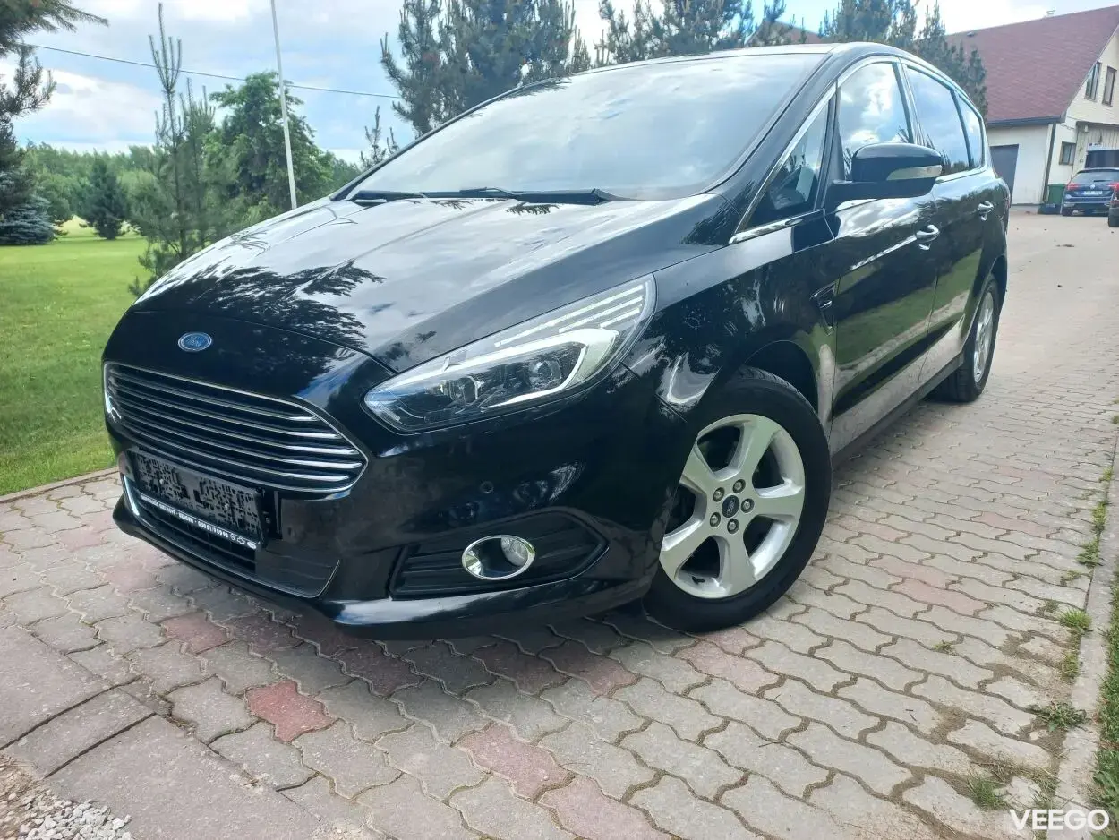 Ford S-MAX 2.0 132kW