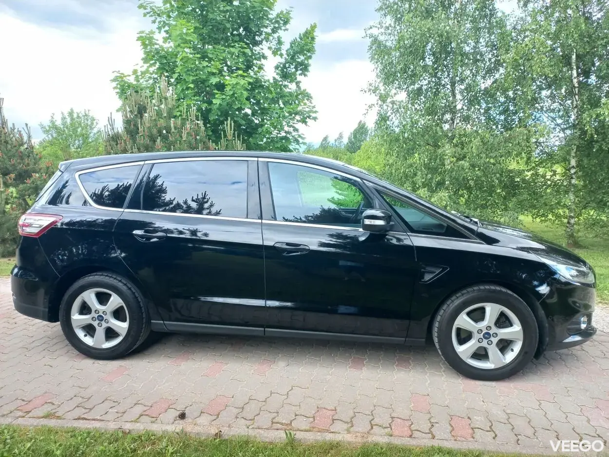 Ford S-MAX 2.0 132kW