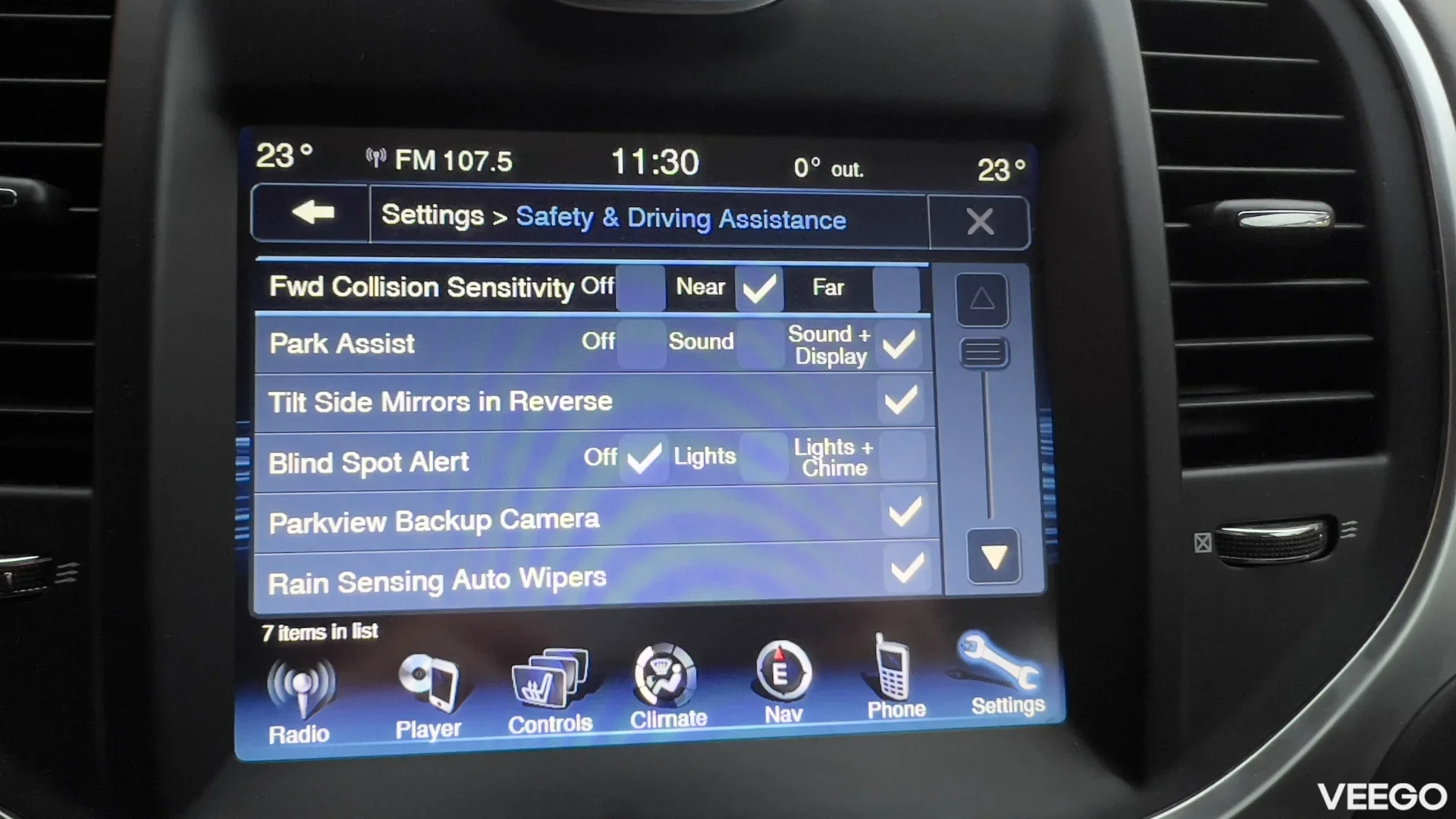 Lancia Thema 3.0 176kW