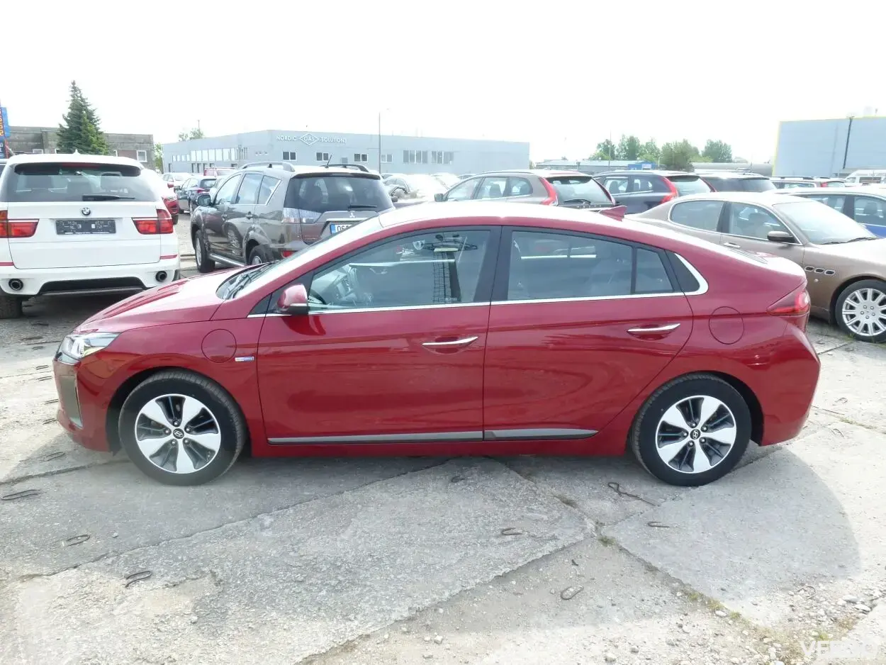 Hyundai IONIQ 1.6 103kW