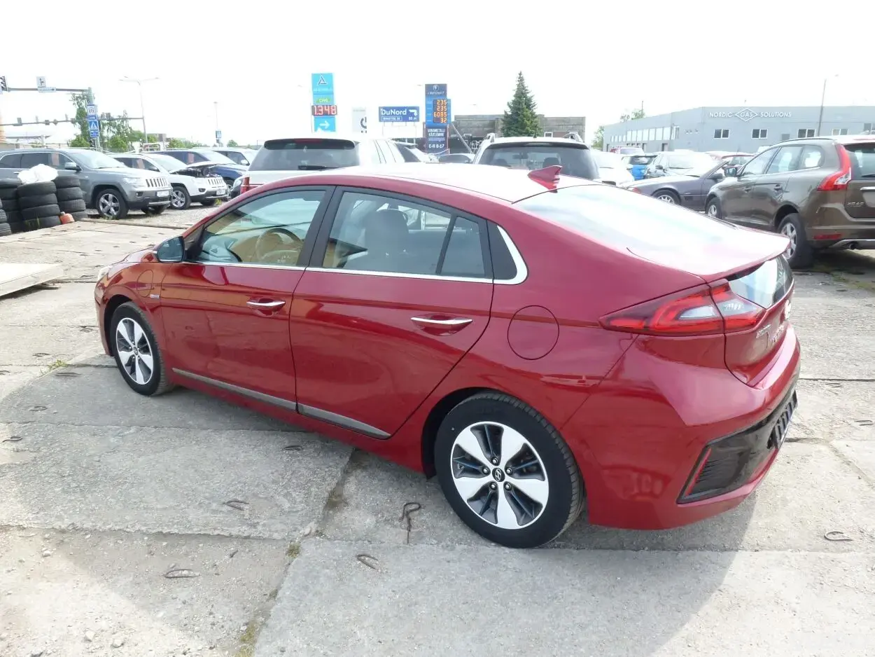 Hyundai IONIQ 1.6 103kW