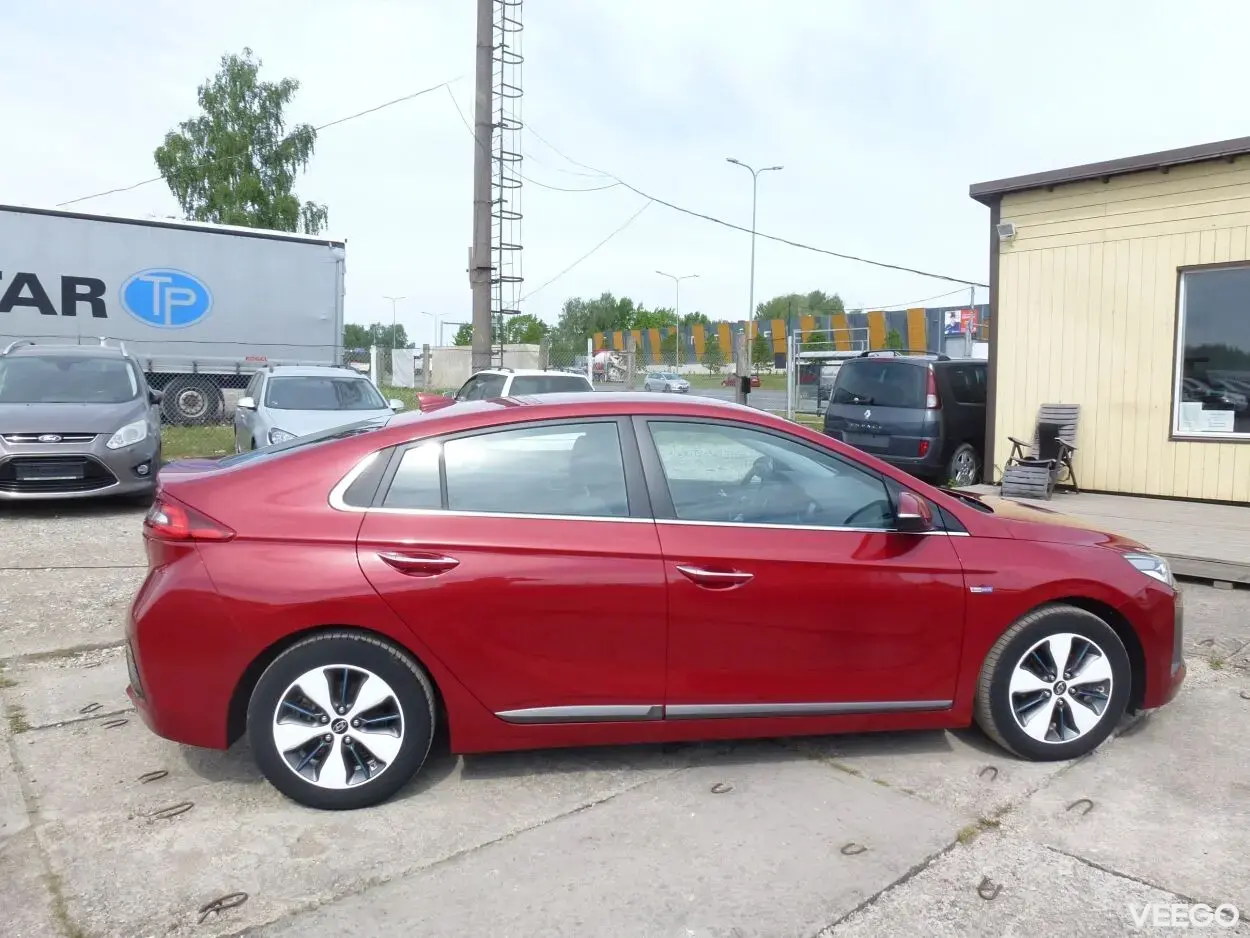 Hyundai IONIQ 1.6 103kW