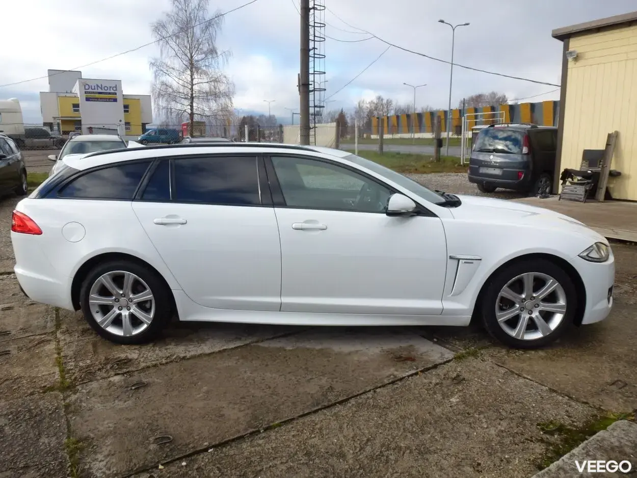 Jaguar XF R-STYLE 2.2 147kW