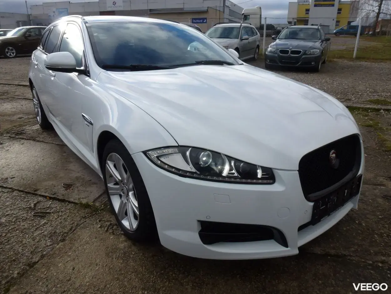 Jaguar XF R-STYLE 2.2 147kW