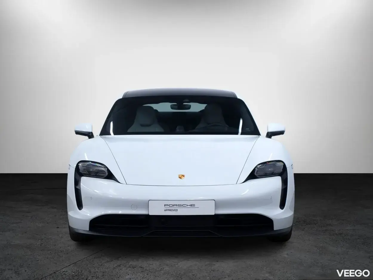 Porsche Taycan 4S 420kW