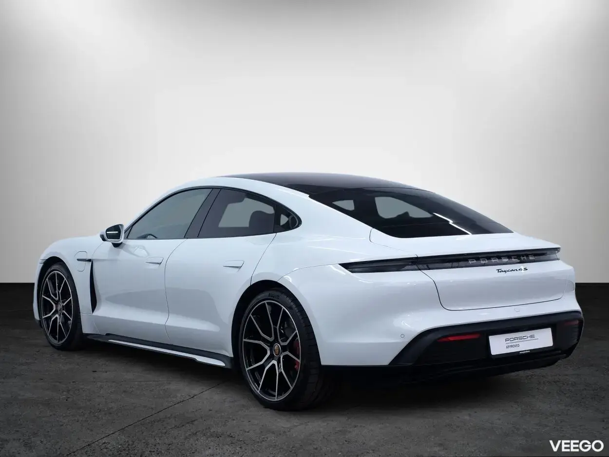 Porsche Taycan 4S 420kW