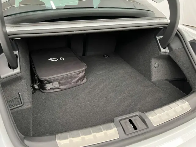 Image of Porsche Taycan 4S 420kW