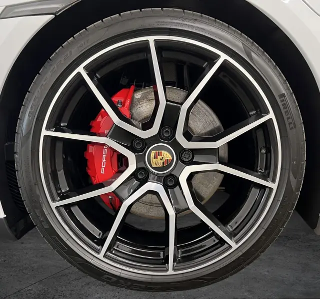 Image of Porsche Taycan 4S 420kW