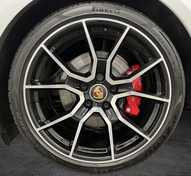 Image of Porsche Taycan 4S 420kW