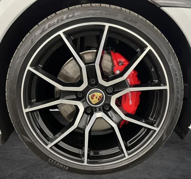 Image of Porsche Taycan 4S 420kW