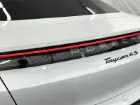 Porsche Taycan 4S 420kW thumbnail