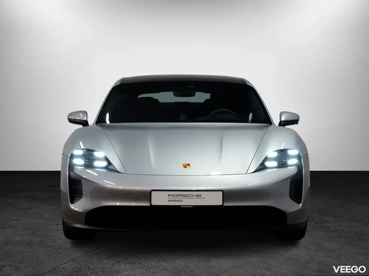 Porsche Taycan GTS 440kW