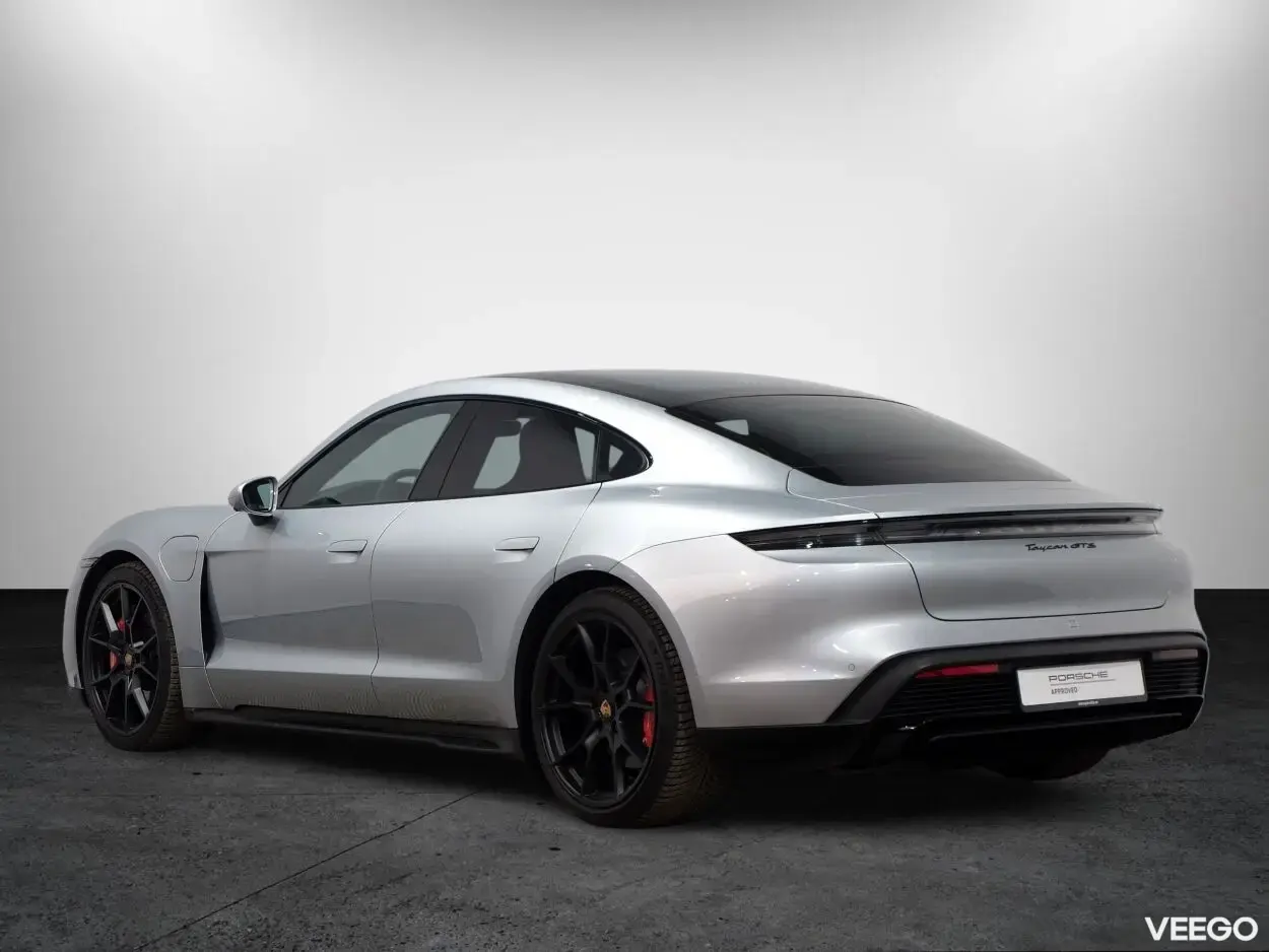 Porsche Taycan GTS 440kW