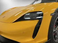Porsche Taycan 4S Cross Turismo 420kW thumbnail