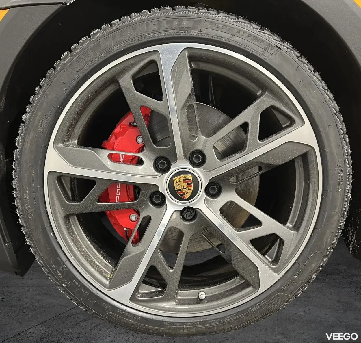 Porsche Taycan 4S Cross Turismo 420kW