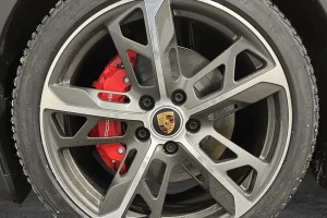 Image of Porsche Taycan 4S Cross Turismo 420kW