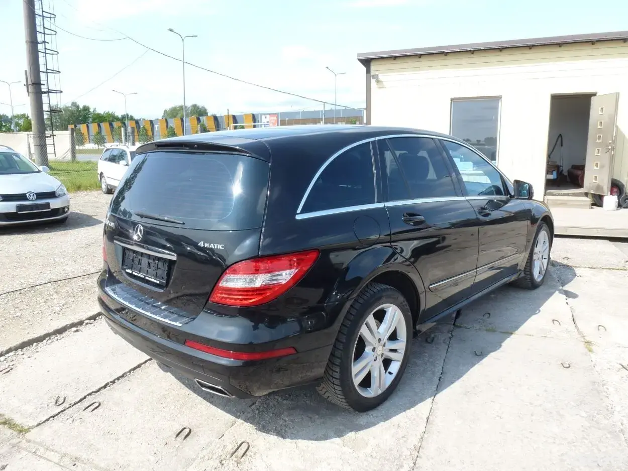 Mercedes-Benz R 350 CDI 4MATIC 3.0 195kW