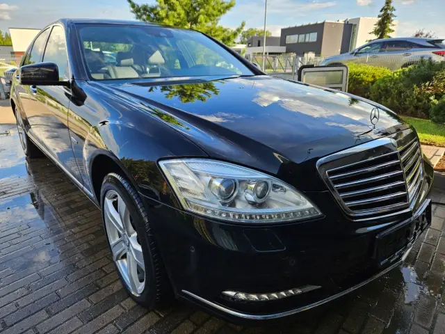 Image of Mercedes-Benz S 350 BLUETEC 3.0 190kW