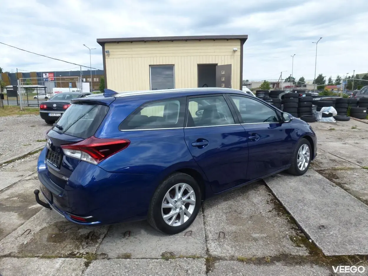 Toyota Auris Touring 1.6 82kW