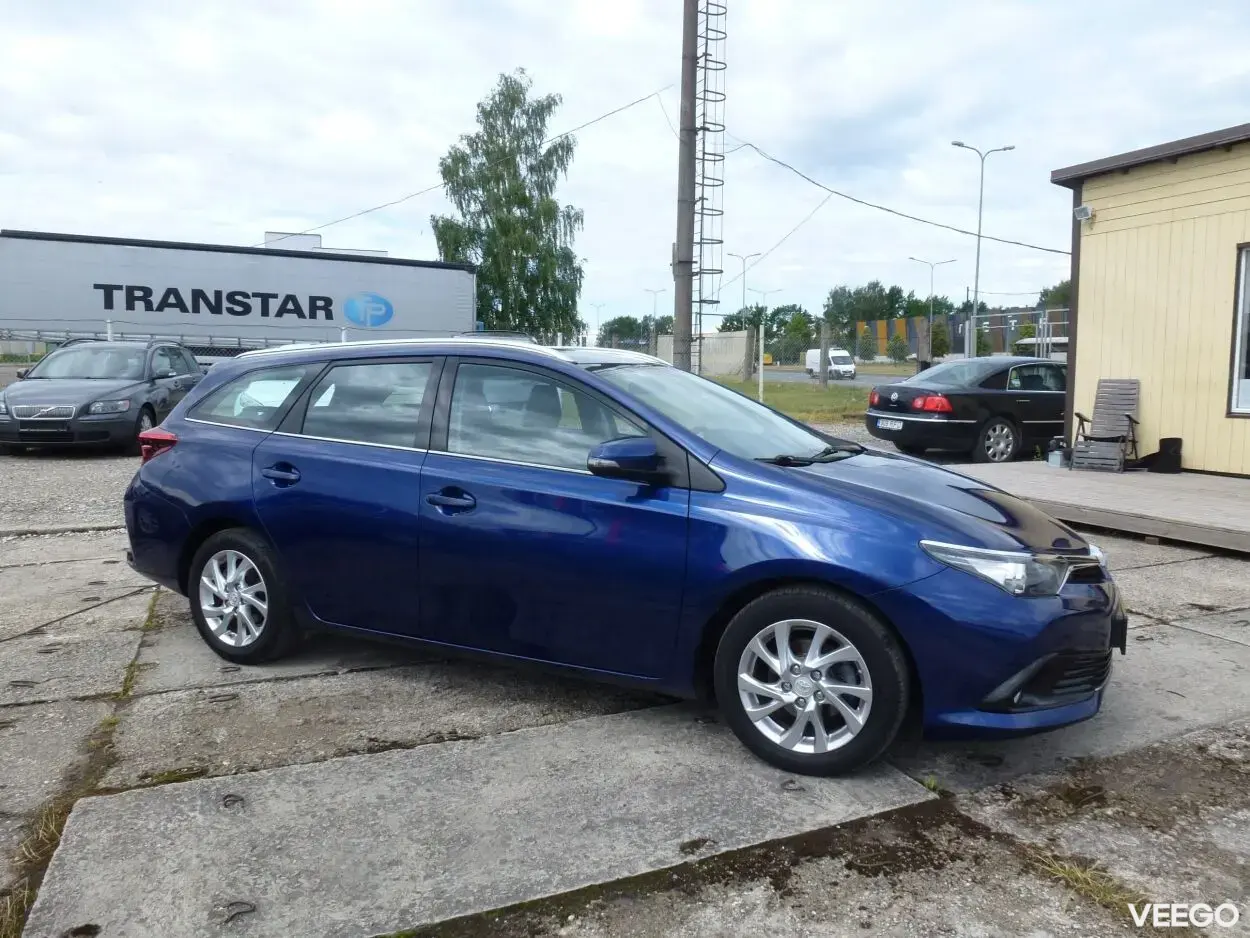 Toyota Auris Touring 1.6 82kW
