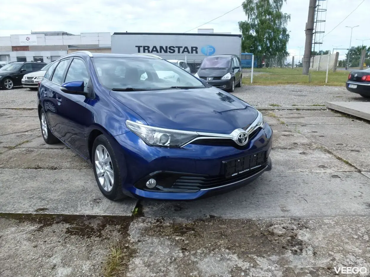 Toyota Auris Touring 1.6 82kW