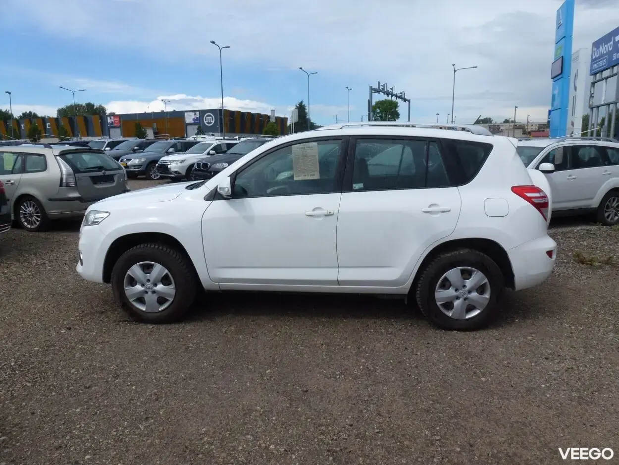 Toyota RAV4 2.2 110kW
