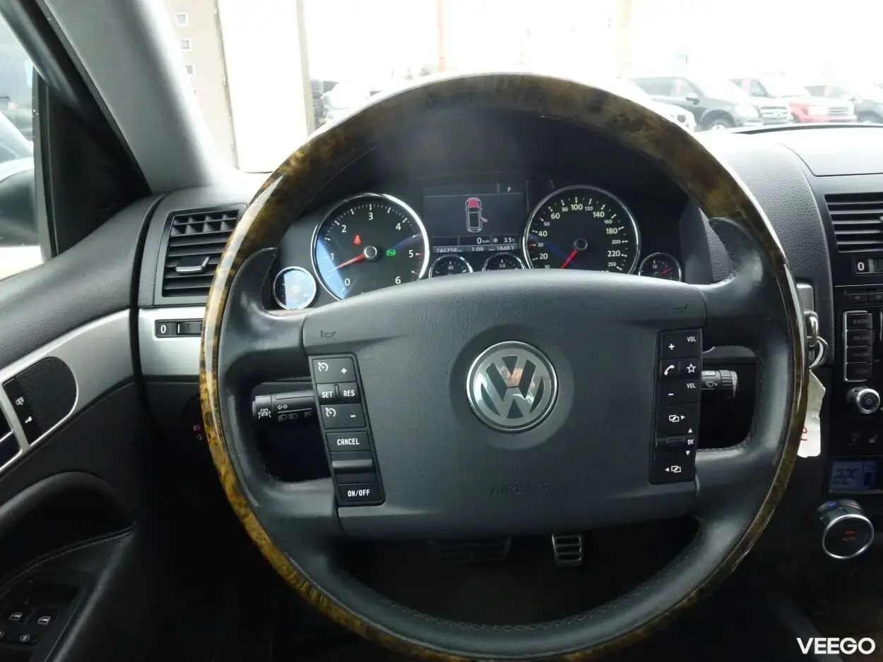 Volkswagen Touareg 4.9 230kW