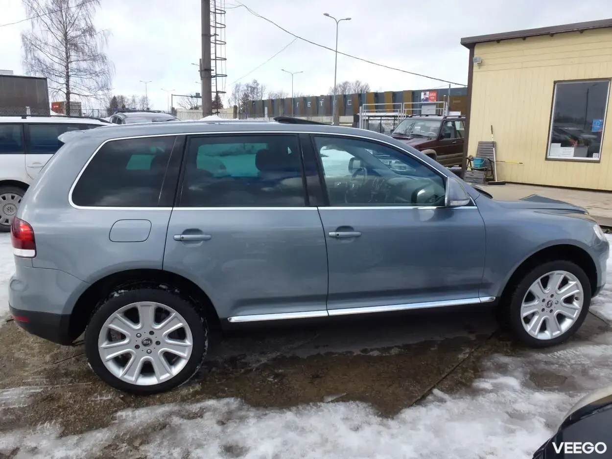 Volkswagen Touareg 4.9 230kW