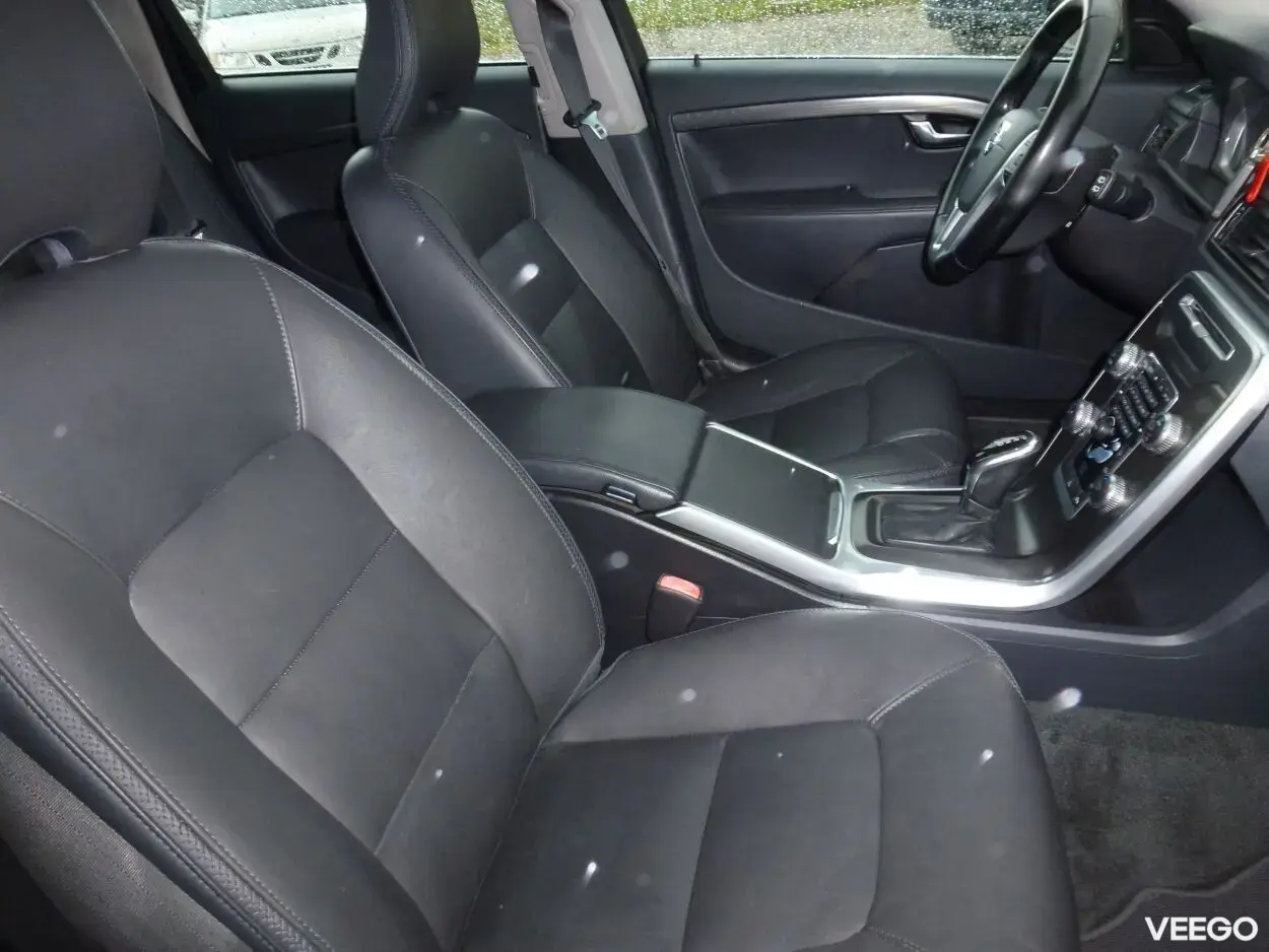 Volvo XC70 2.0 133kW