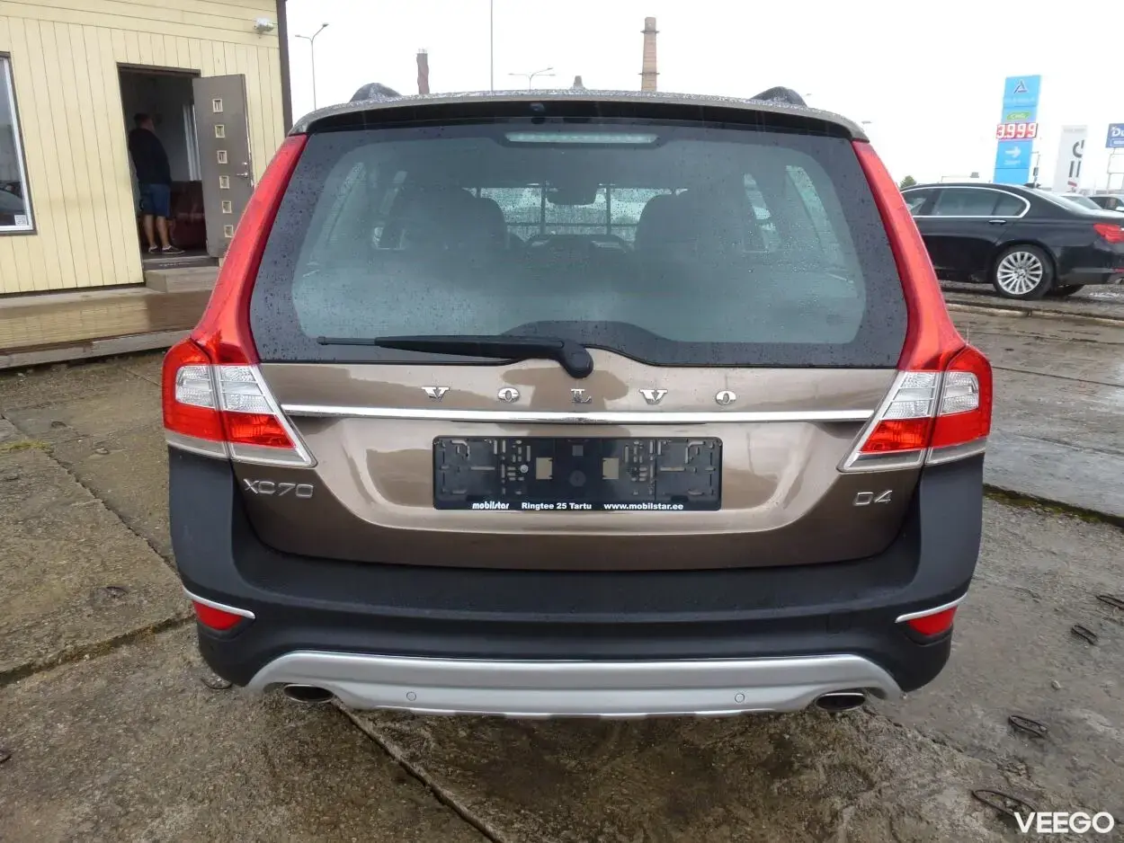 Volvo XC70 2.0 133kW