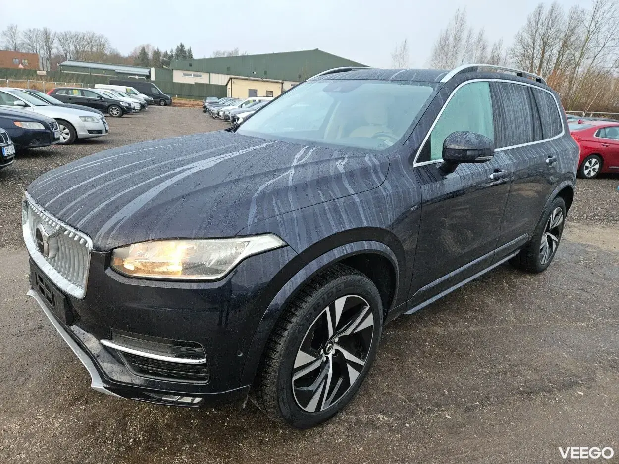 Volvo XC90 2.0 165kW