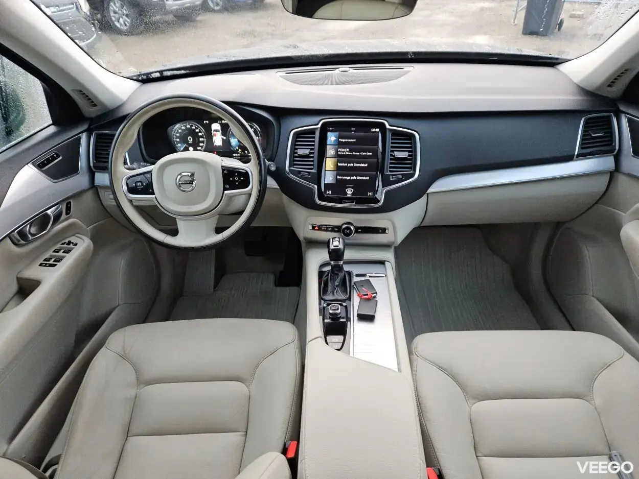 Volvo XC90 2.0 165kW