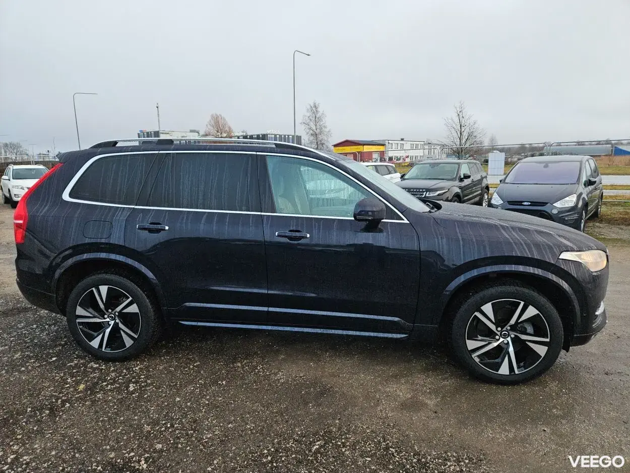 Volvo XC90 2.0 165kW