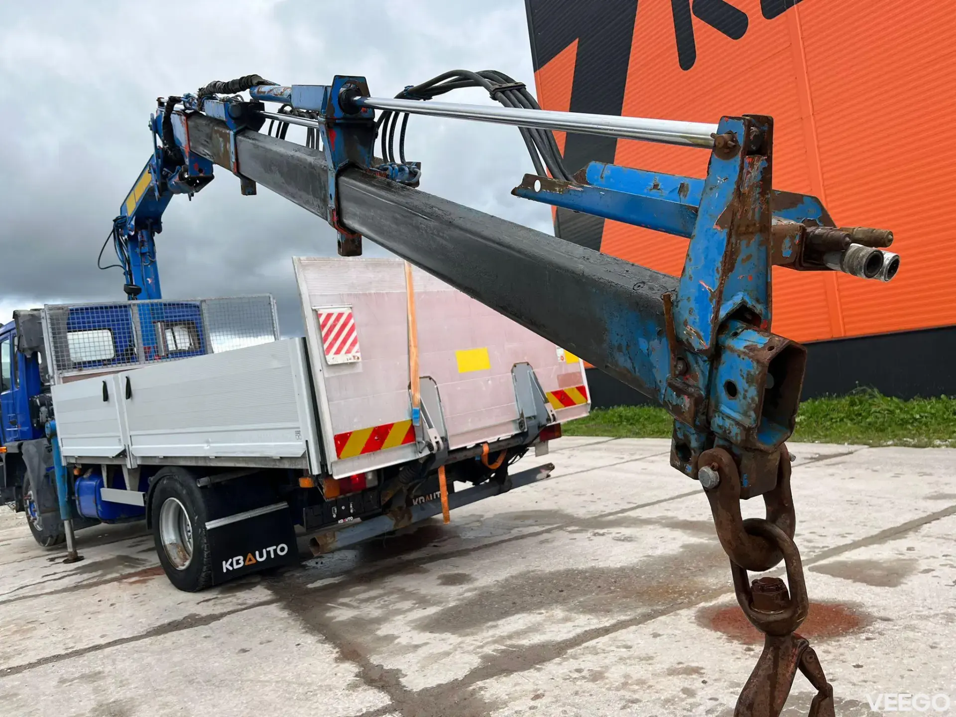 Volvo FL PK 8200 / BOX L=4249 mm 132kW