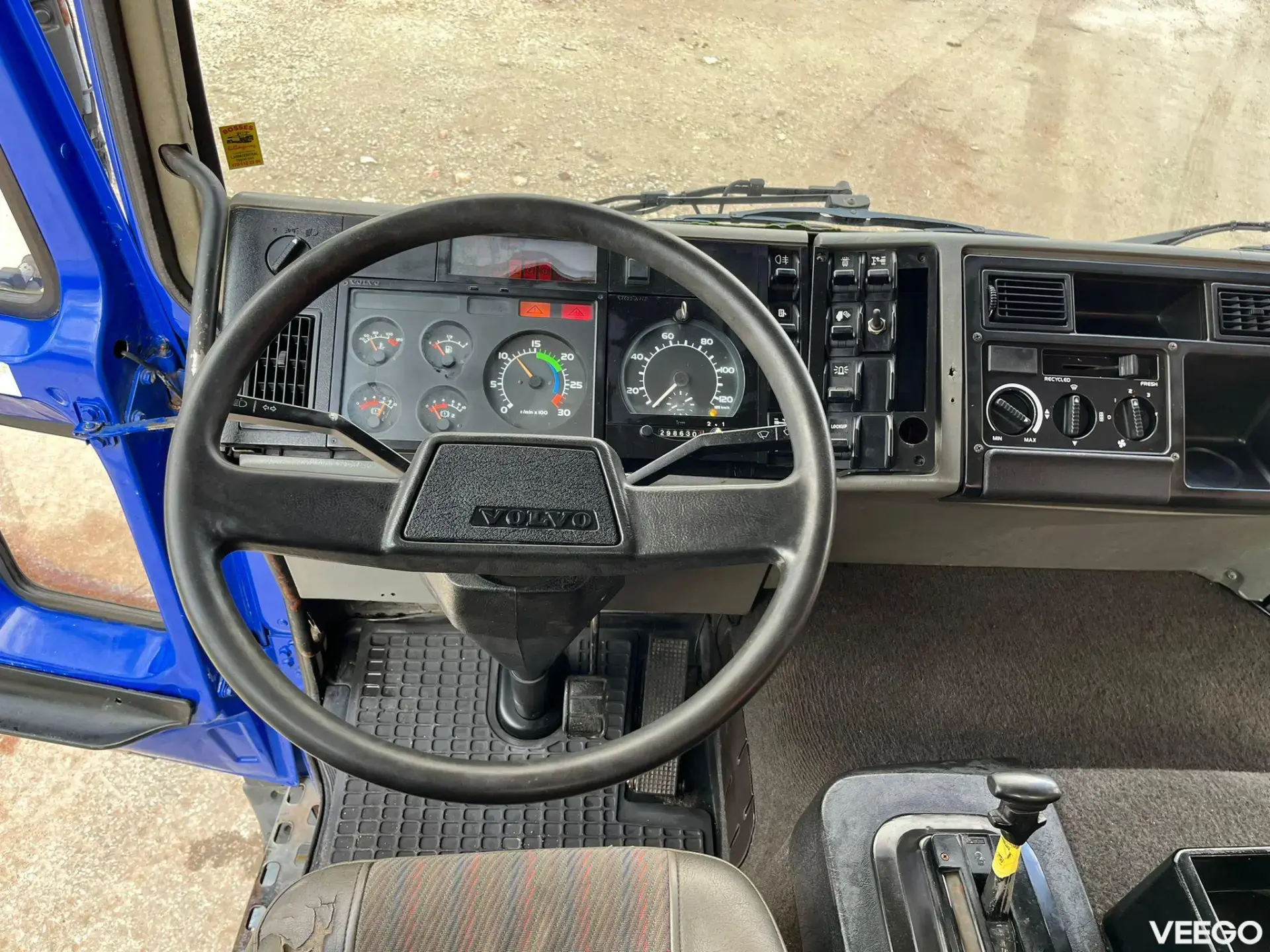 Volvo FL PK 8200 / BOX L=4249 mm 132kW