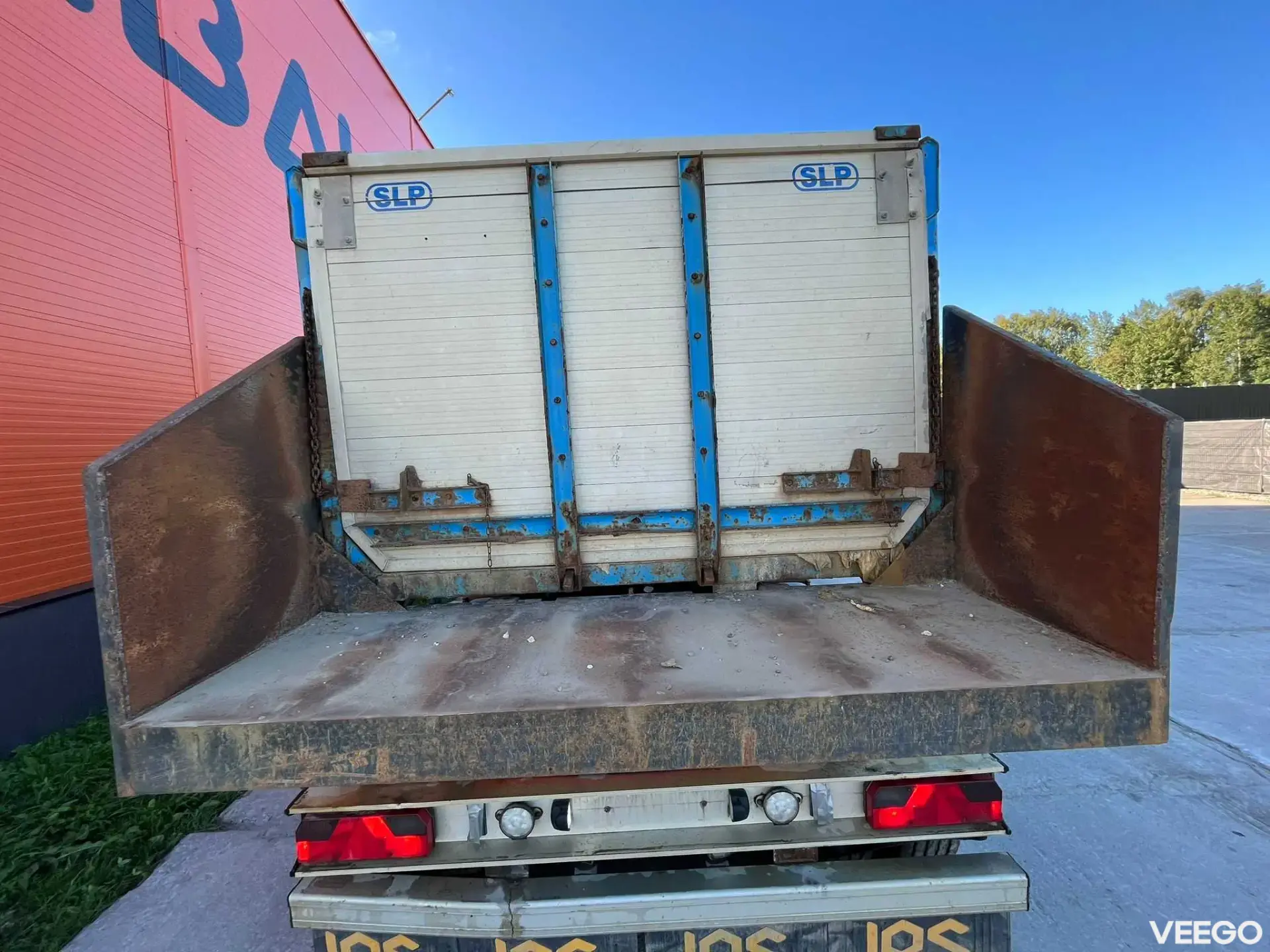 SLP 3-8200-KS BOX L=6100 mm kW