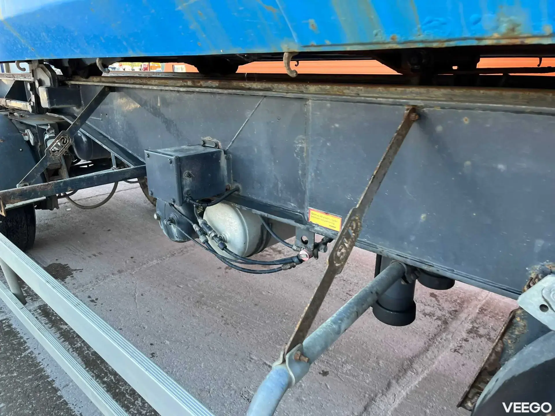 SLP 3-8200-KS BOX L=6100 mm kW
