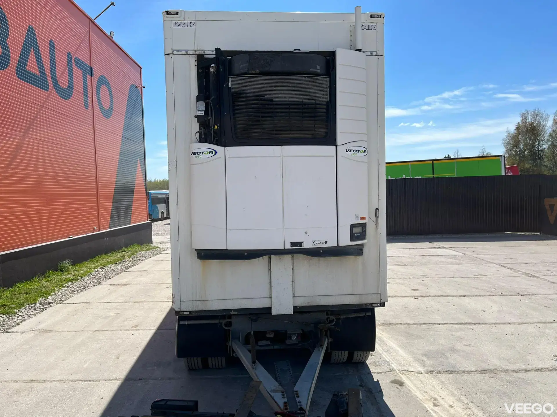 VAK V-4-40 VECTOR 1950 / BOX L=10804 mm