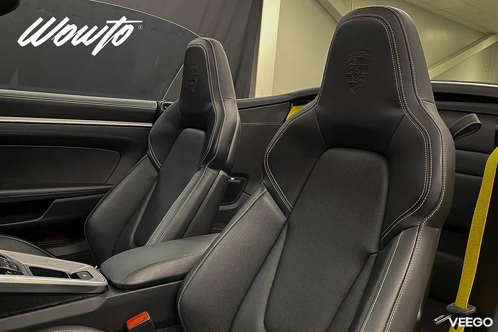 Porsche 911 992 Carrera 4S Cabriolet PDK 450HK /Lyft/Se Spec 331kW