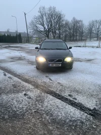 Volvo V70 2.4 125kW thumbnail